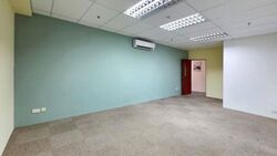 Hougang Central (D19), Retail #556768501